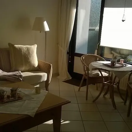 Seebrise Apartment *